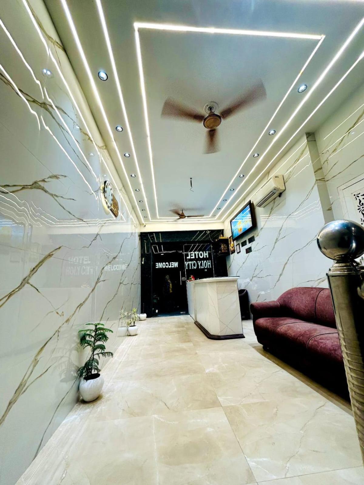 Hotel Holy City Amritsar Exterior photo