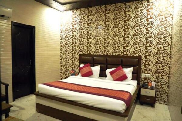 Hotel Holy City Amritsar Exterior photo