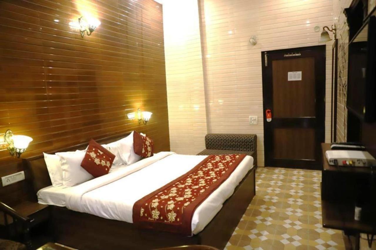 Hotel Holy City Amritsar Exterior photo